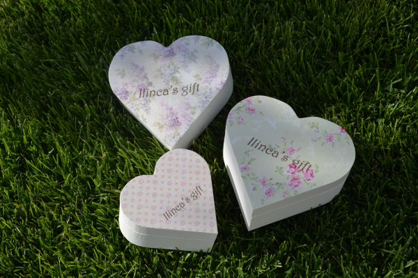 Lovely Roses Heart Shabby Chic – Cutie personalizata